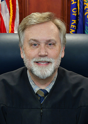 Official Portrait of Judge Kelly Mark Easton. 