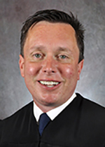 Official portrait of Judge Kent Varney. 